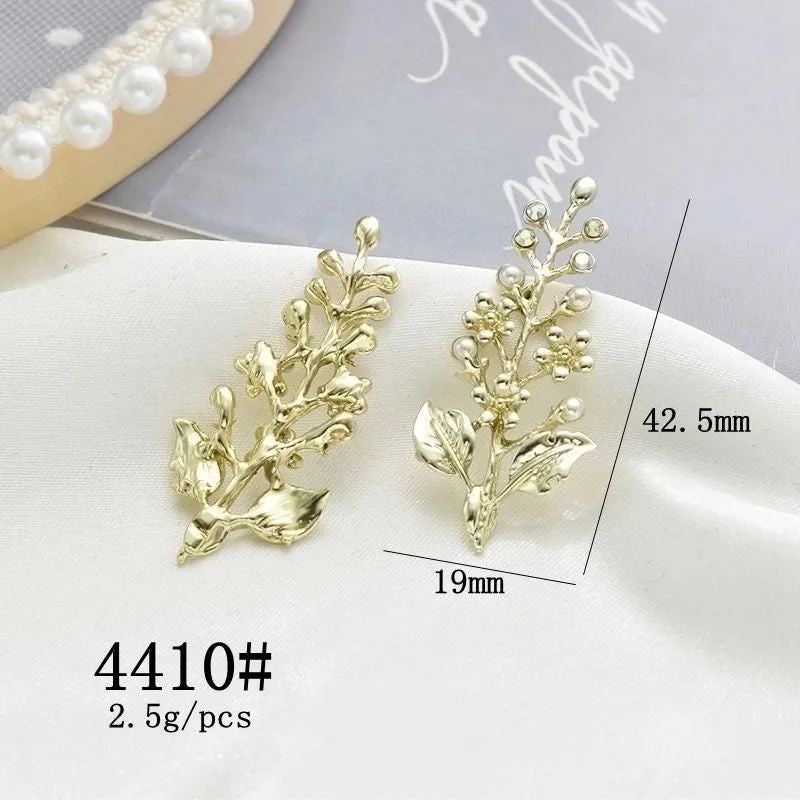 10 Pcs/package Simple Style Leaves Flower Alloy Enamel Plating Pendant Jewelry Accessories