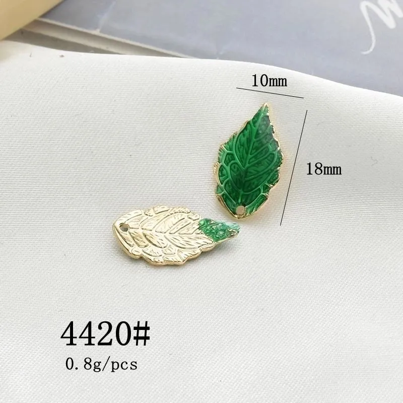 10 Pcs/package Simple Style Leaves Flower Alloy Enamel Plating Pendant Jewelry Accessories