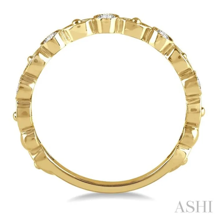 1/5 ctw Lattice Marquise & Circular Mount Round Cut Diamond Stackable Band in 14K Yellow Gold