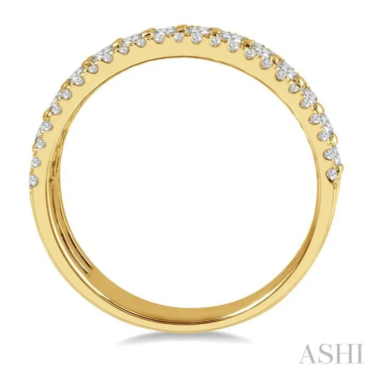 3/4 Ctw Round Cut Diamond Split Triple Ring in 14K Yellow Gold