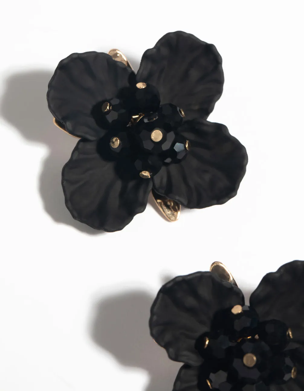 Black Pearlised Flower Stud Earrings