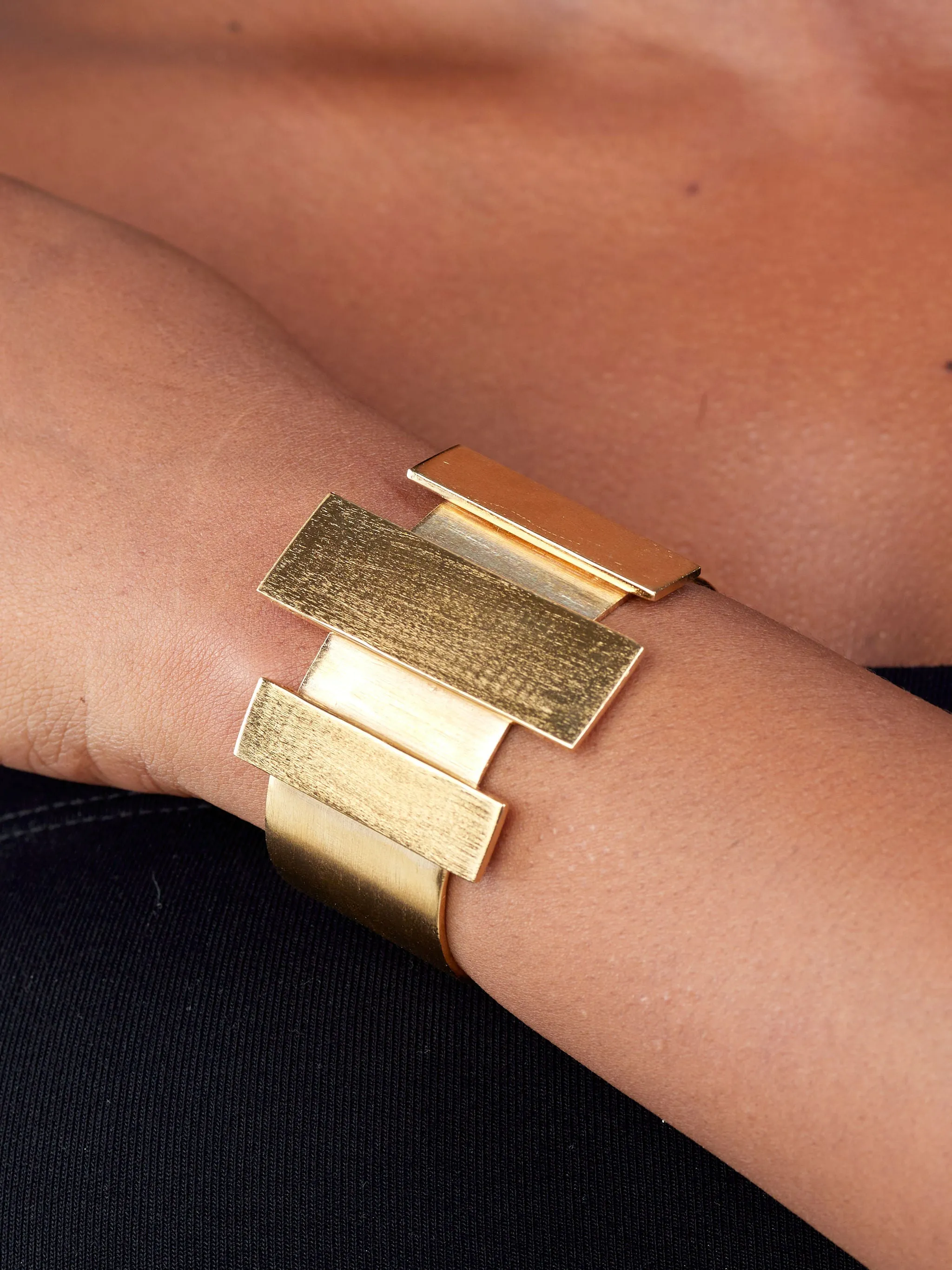 Cala Bar Statement Cuff