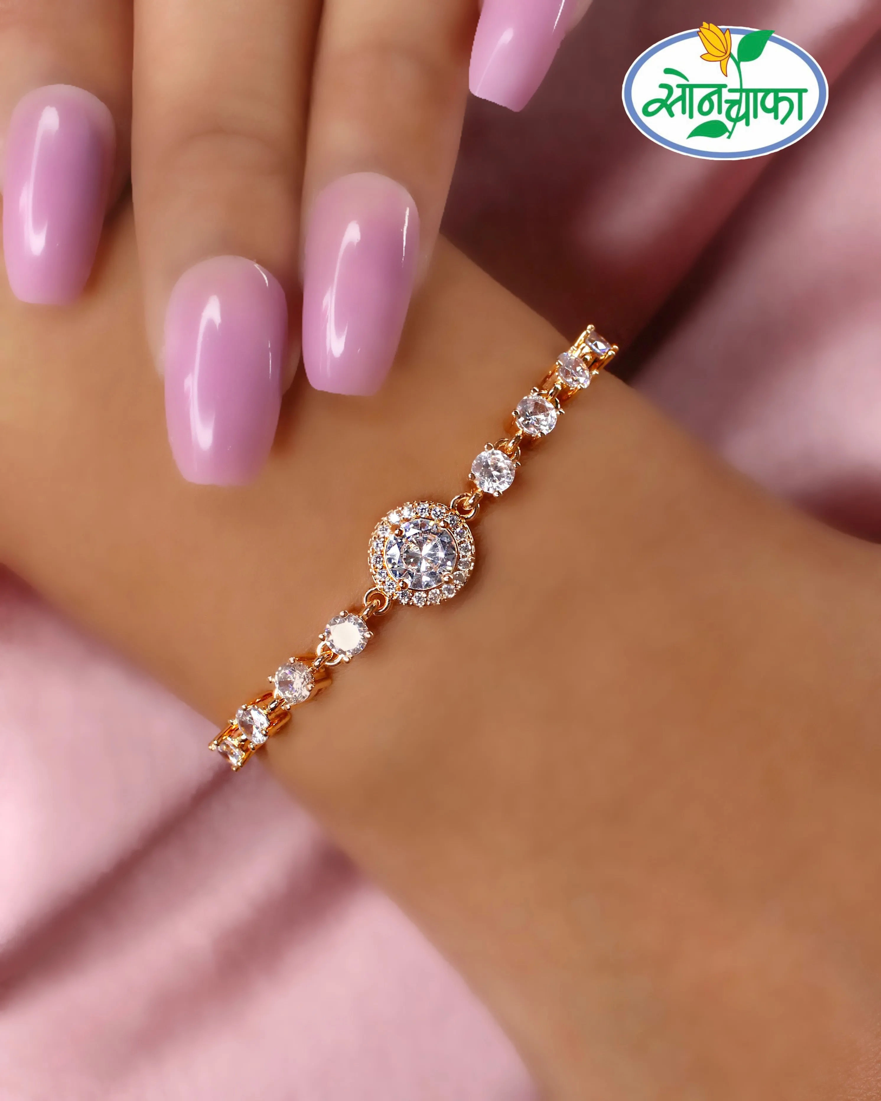 CHIC & FANCY DIAMIOND BRACELET