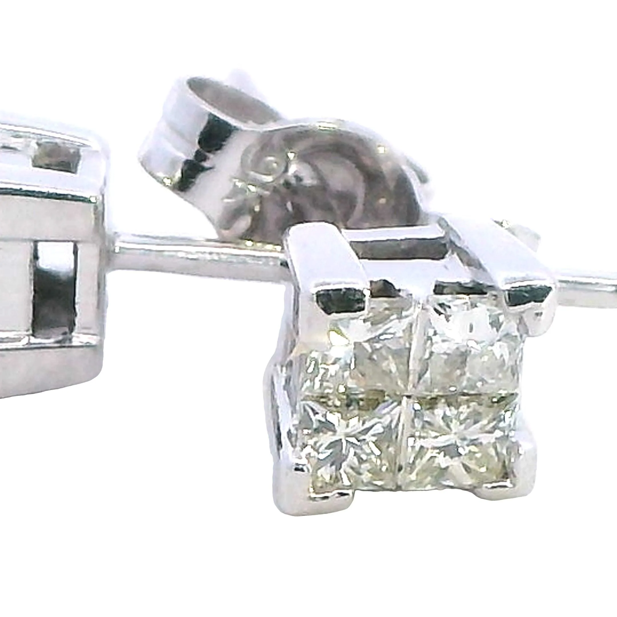 Exquisite 9K White Gold Princess Cut Diamond Stud Earrings