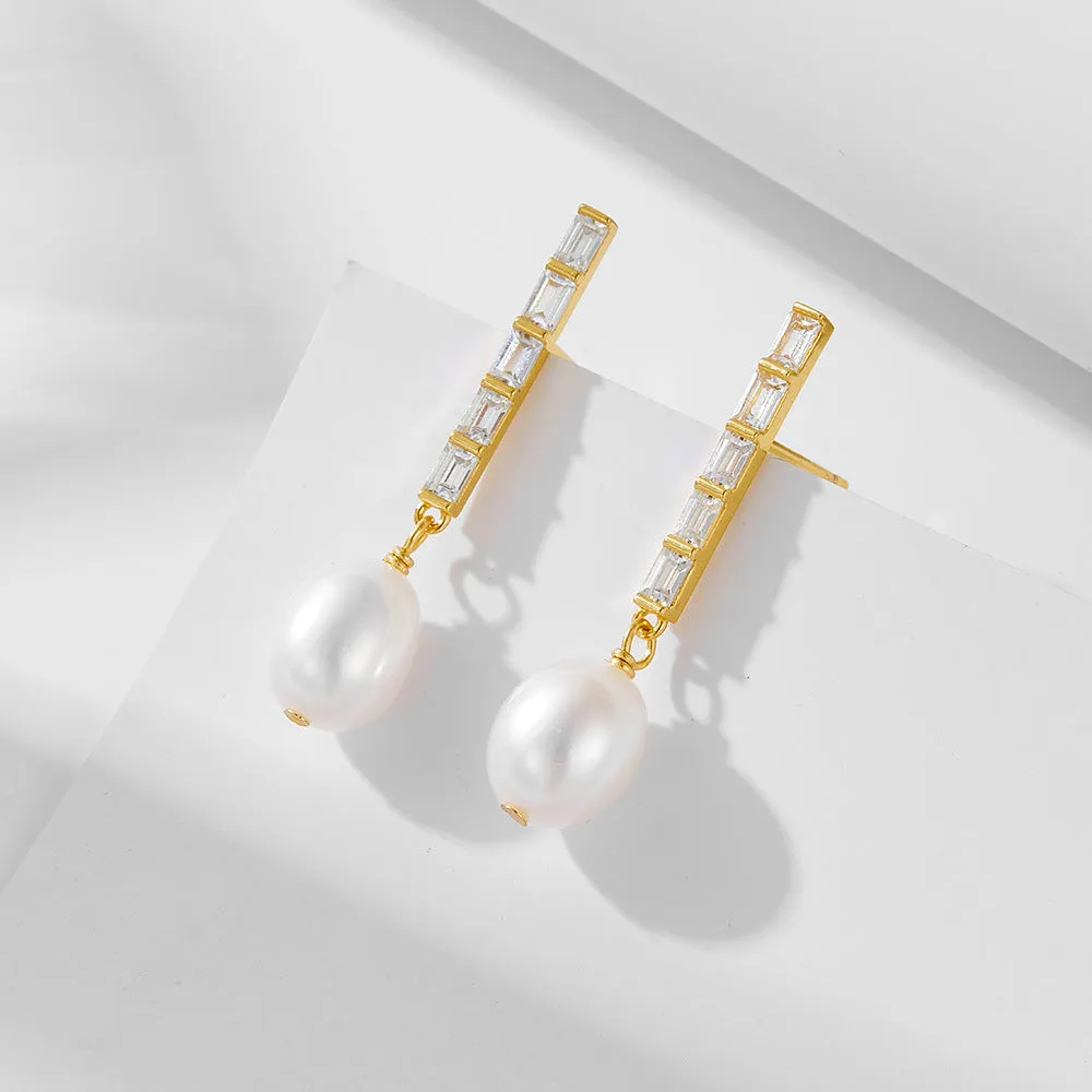 Exquisite Freshwater Pearl Dangle Earrings