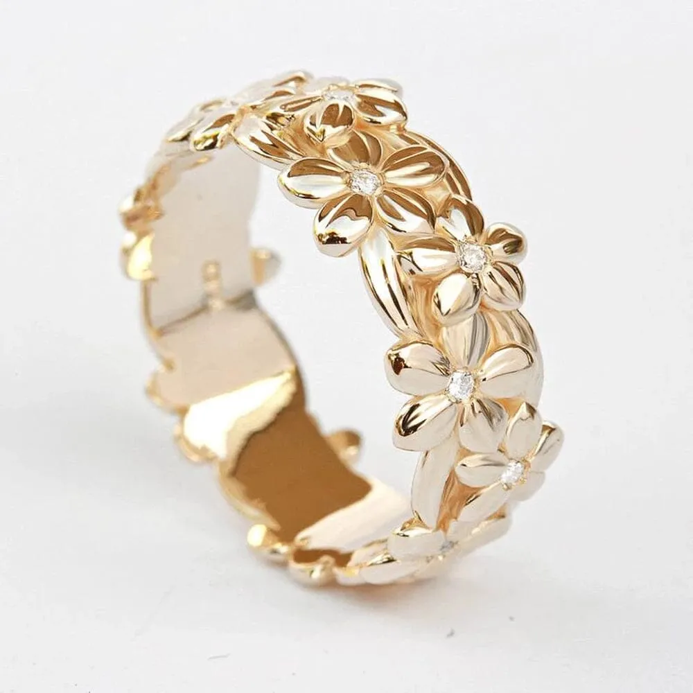 Genuine Flower Shaped Gold Grace Ring