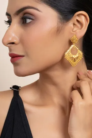 Gold Plated Cutwork Drop Stud Earrings - Exquisite Jewelry for Every Occasion