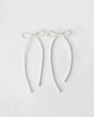 Kara Yoo: Margot Earrings - Rice Pearl