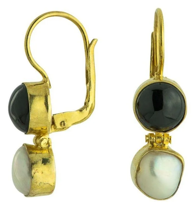 Lamermore Onyx and Pearl Earring