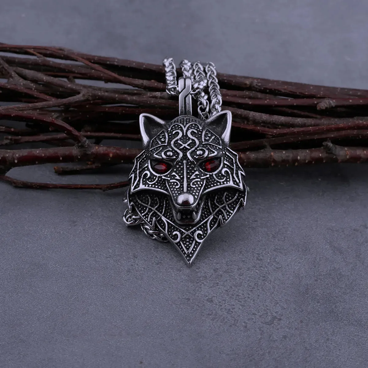 Men's Fashion Nordic Wolf Head Stainless Steel Viking Necklace