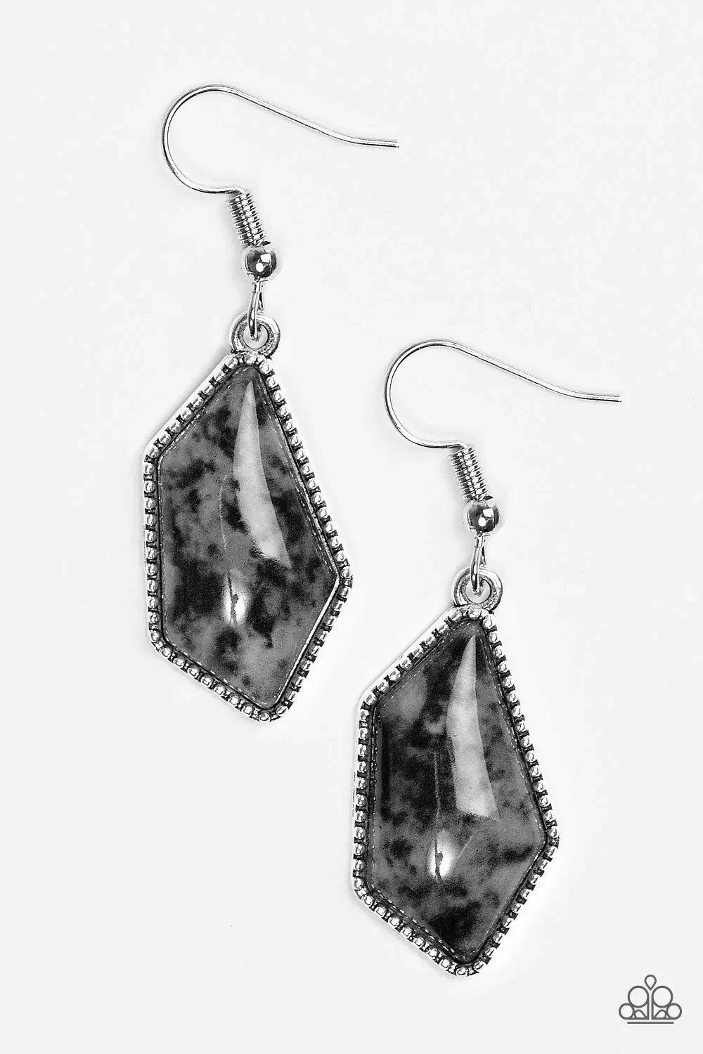 Paparazzi Earring ~ Eye Of The Tigress - Black