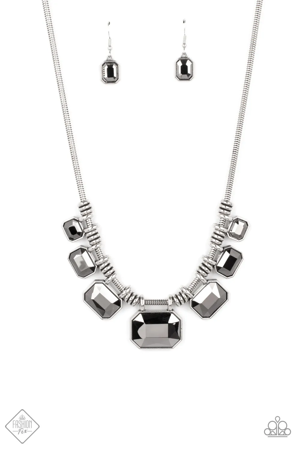 Paparazzi Necklace Fashion Fix March 2021 ~ Urban Extravagance - Silver