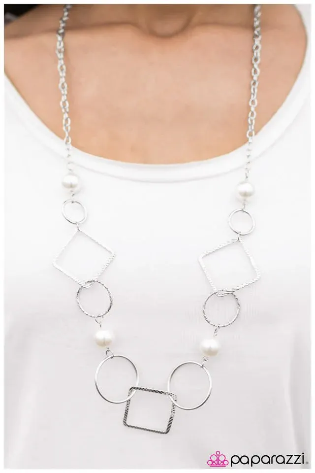 Paparazzi Necklace ~ Opulent Outlines - White