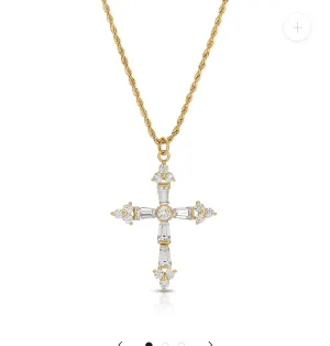 QUEEN'S CROSS NECKLACE