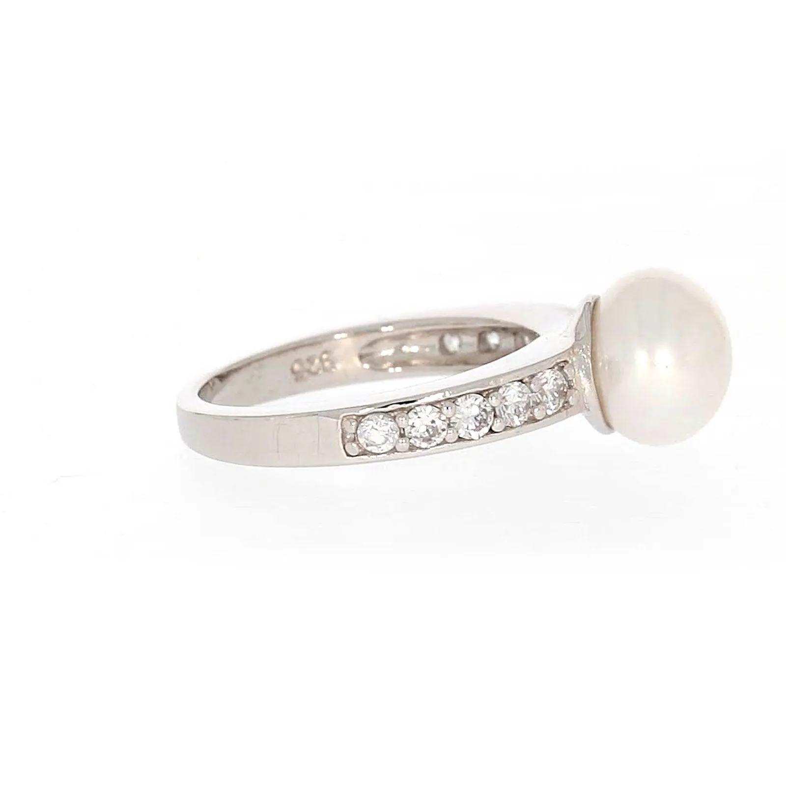 Sterling Silver 8-9mm Fresh Water Pearl and Cubic Zirconia Ring