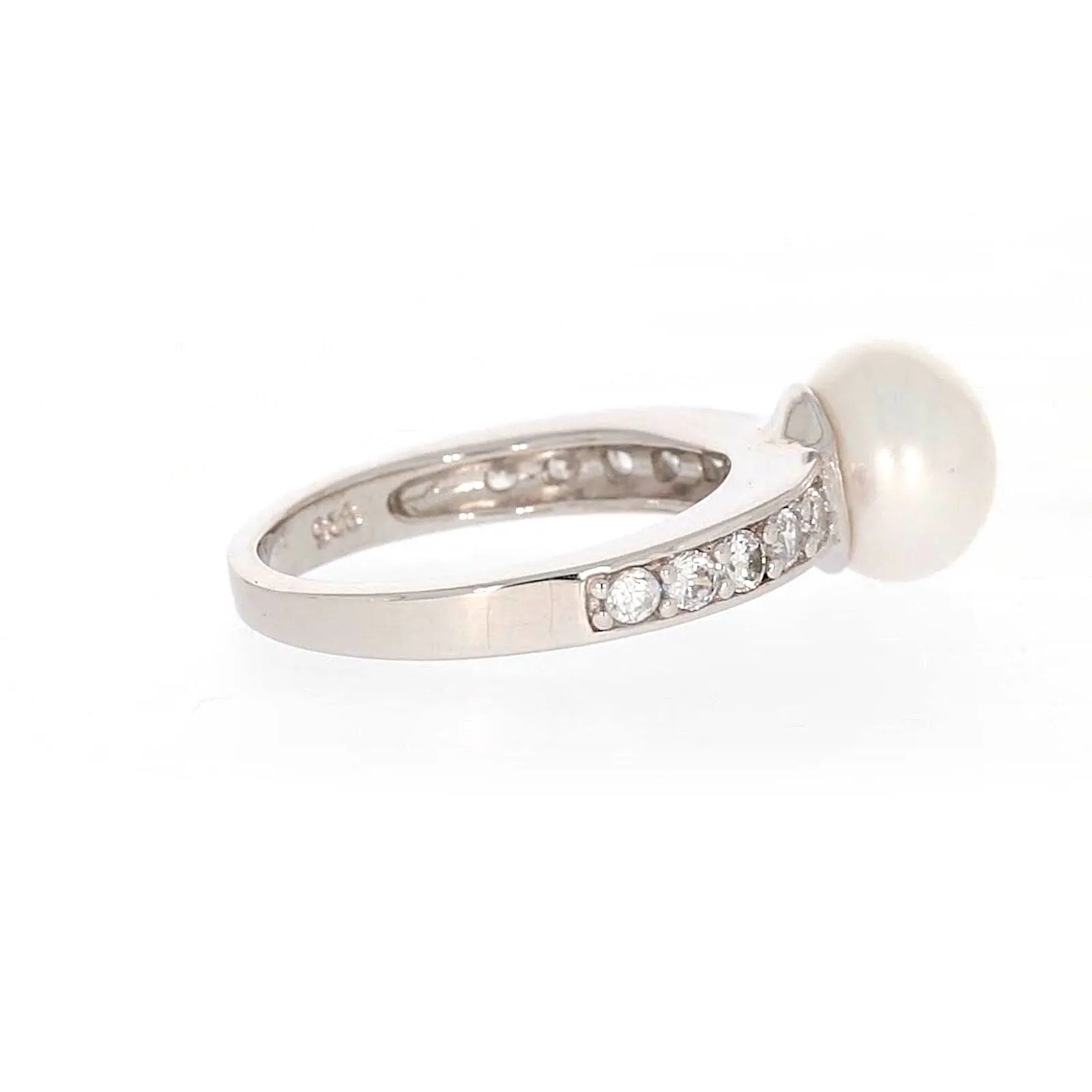 Sterling Silver 8-9mm Fresh Water Pearl and Cubic Zirconia Ring