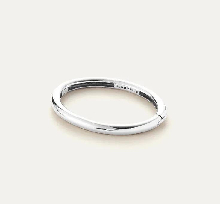 The Solid Bangle in Silver