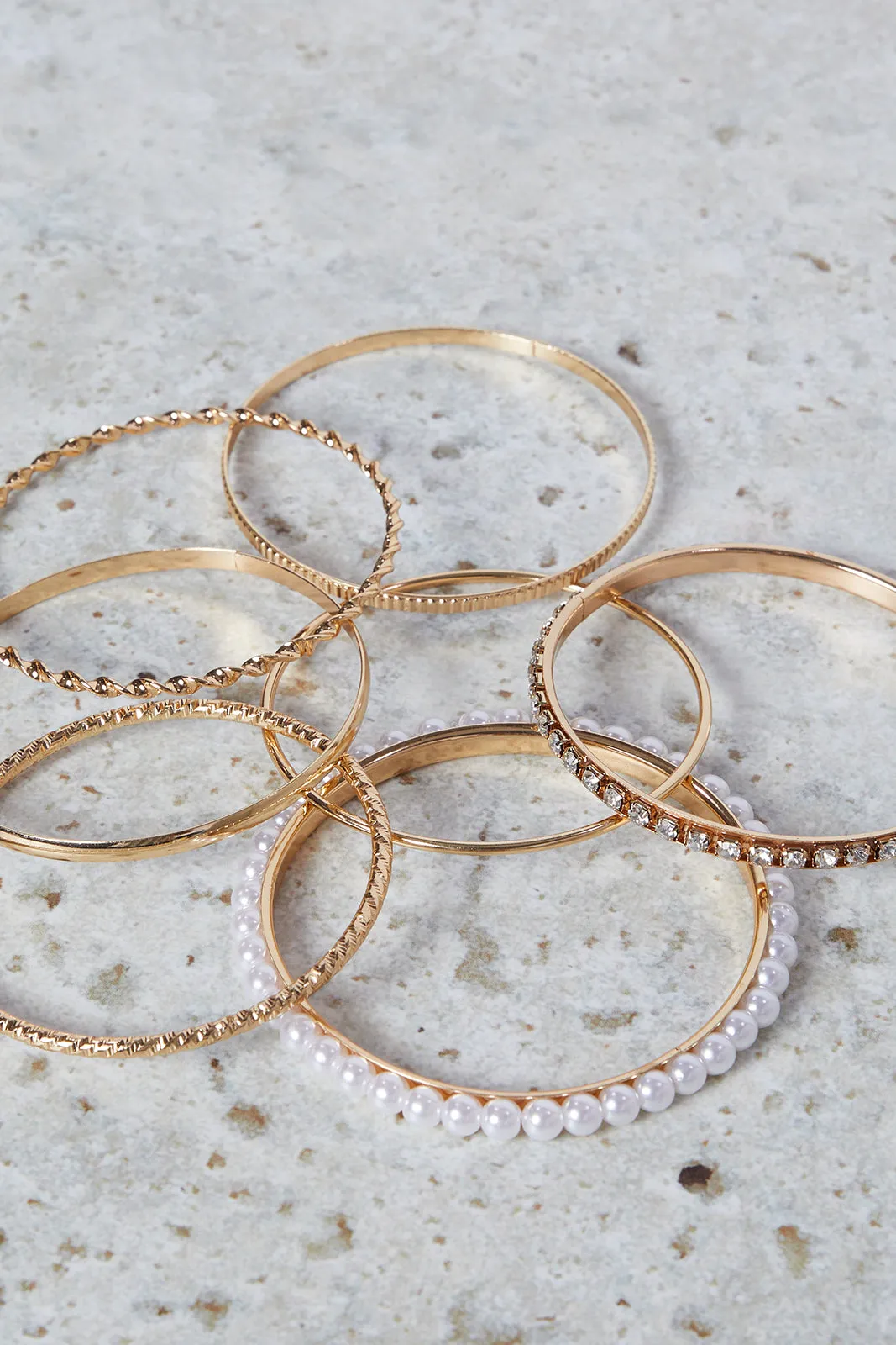 Women Gold Embellished Bracelet Set (Pack of 6)